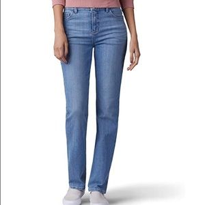 LEE Instantly Slims Monroe Straight Leg Jean